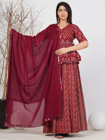 Ruii Fashion Maroon Peony-Print Peplum Kurta with Flared Palazzos