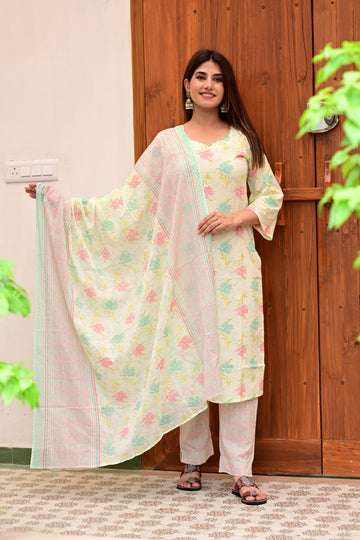 Women's Cotton Kurta Pant Dupatta Set