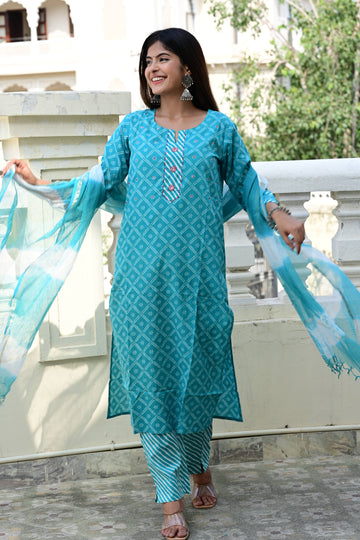 BHANDHEJ STRAIGHT SUIT