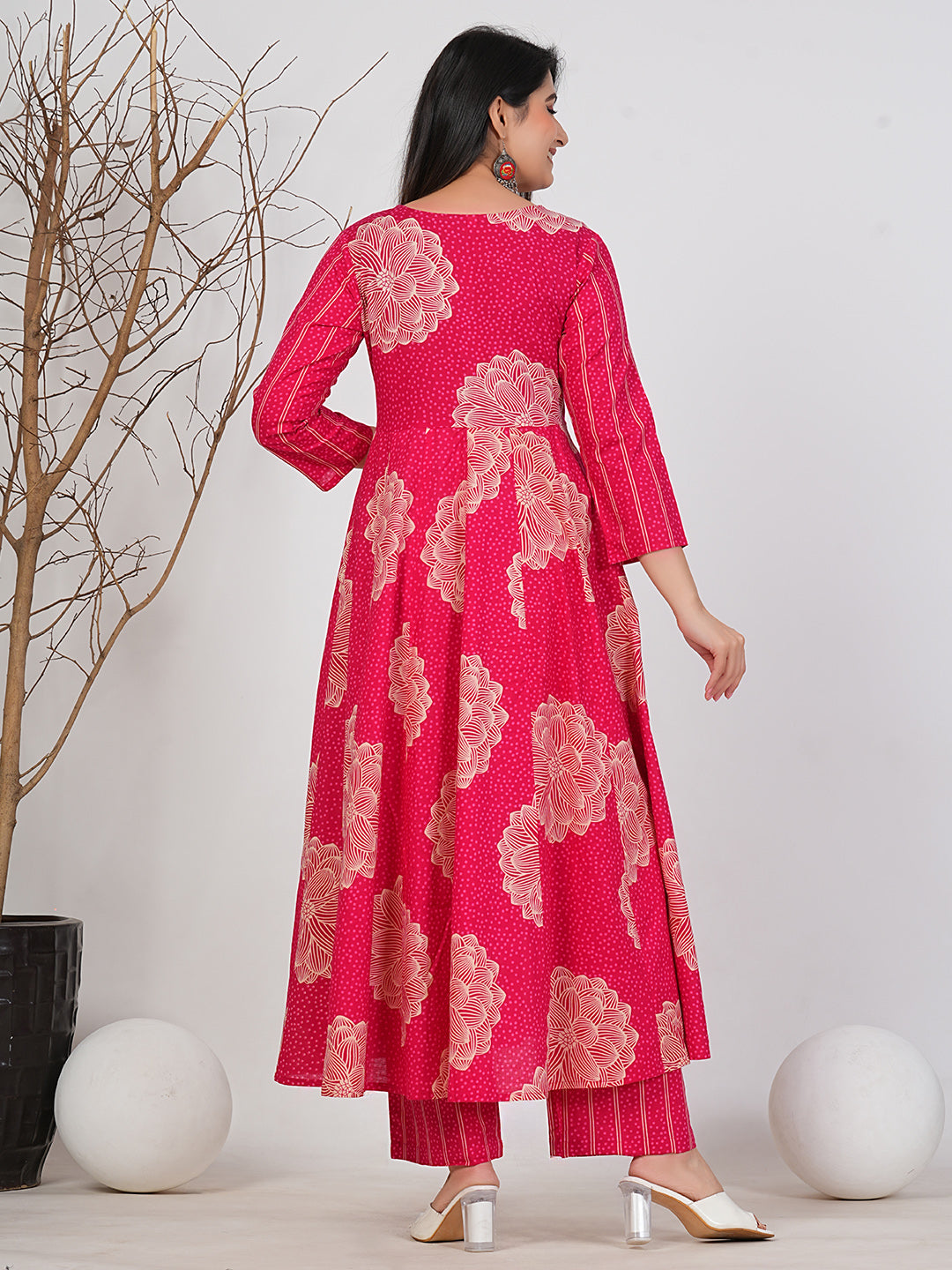 Elegant Pink Floral Print Anarkali Kurta Set with Straight Pants