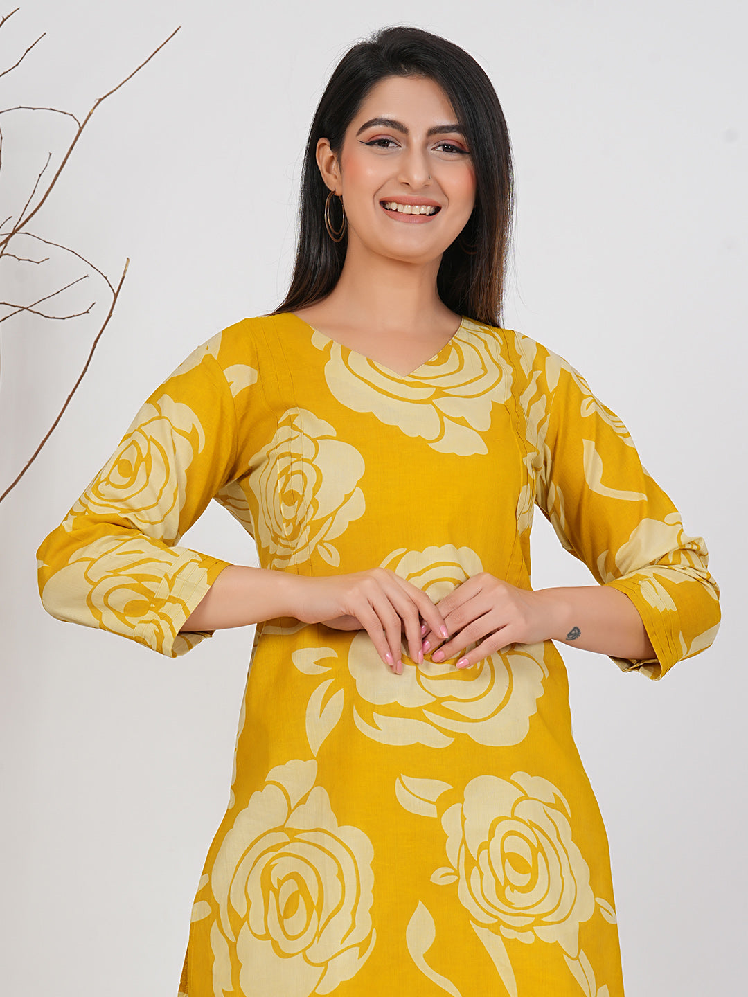 Ruii Fashion - Sunny Yellow Rose Ensemble