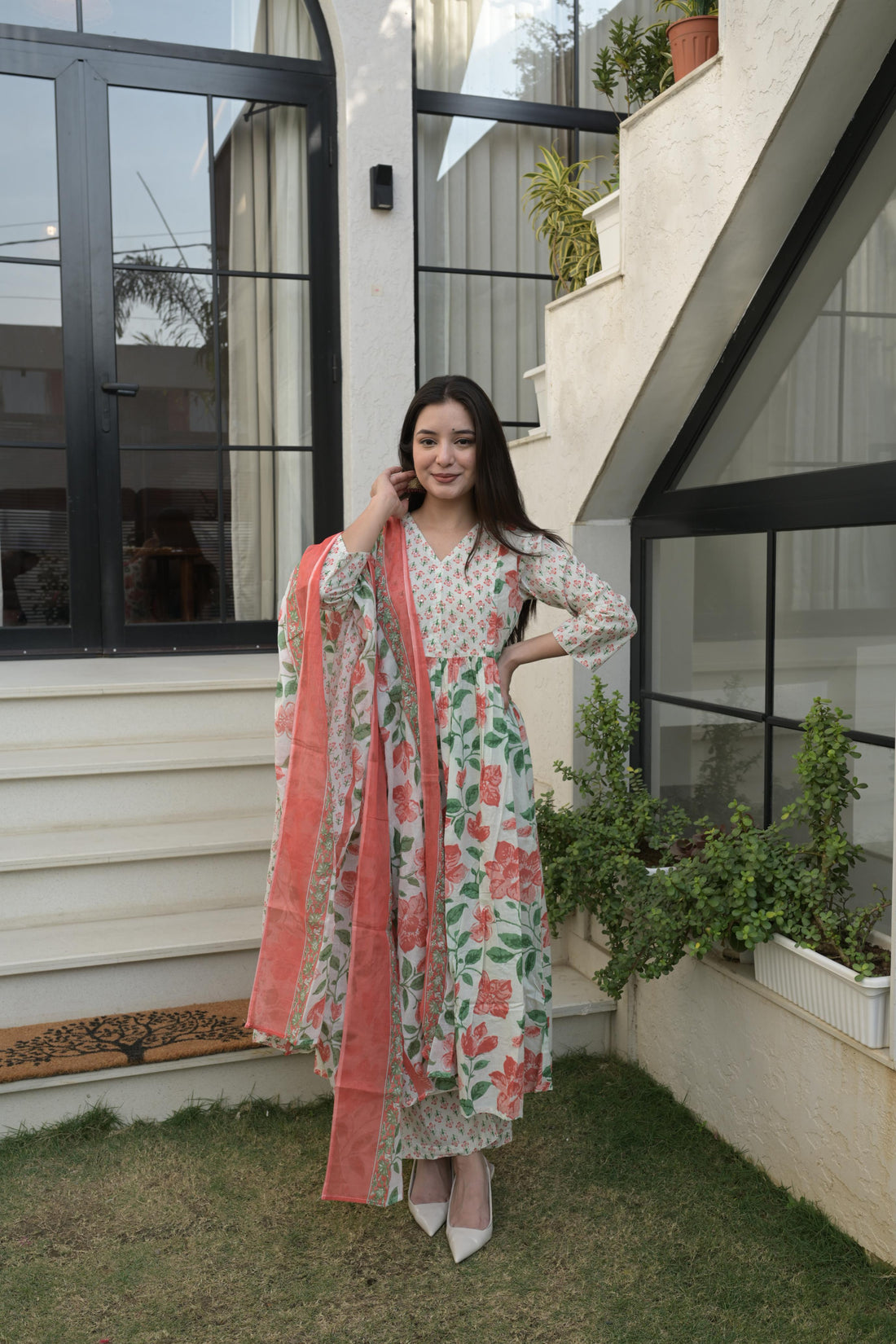 Ivory Cotton Rose Print Anarkali Kurta Set For Women